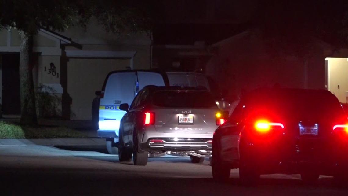 Police: Woman expected to be OK after being shot while inside her apartment in Jacksonville