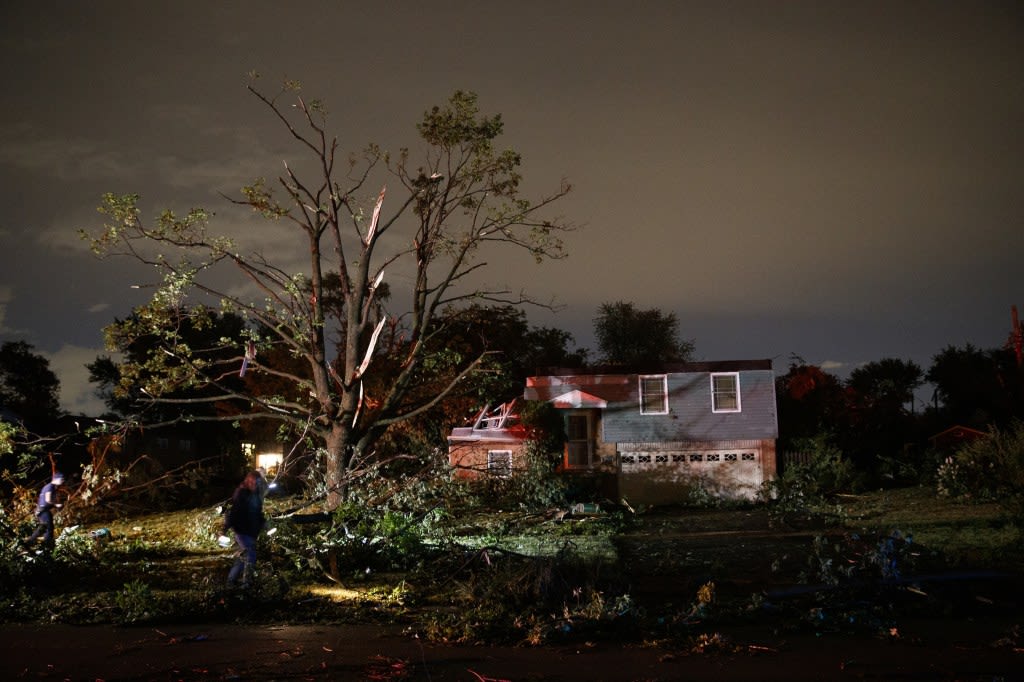 Today in History: Tornado touches down in Naperville, Woodridge and Darien