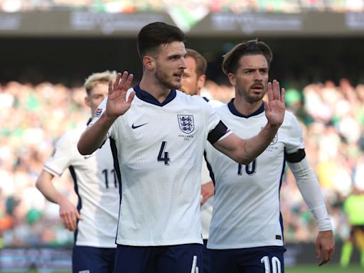 Why are Declan Rice and Jack Grealish being booed against Ireland?