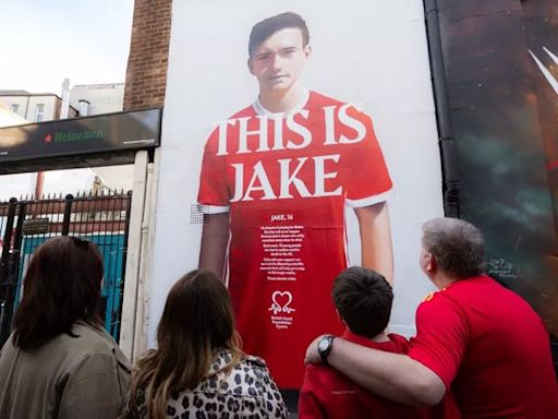 The heartbreaking story behind a mural that has appeared in Cardiff