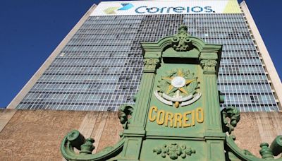 Correios divulgam edital de concurso com salários de até R$ 6,8 mil; saiba como se inscrever