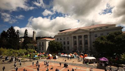 'Hey hey, ho ho, the occupation has got to go!' Chants ring out from crowd during UC Berkeley commencement