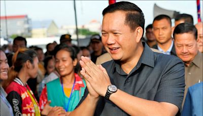 中英對照讀新聞》Cambodia’s prime minister sounds a sour note on trucks’ musical horns 柬埔寨總理對卡車的音樂喇叭發出刺耳的音調