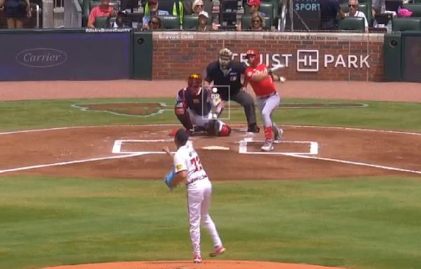 Reds’ Spencer Steer Hit Little League Home Run Thanks to Laughably Bad Relay Throw