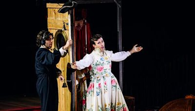 Review: This ‘Figaro’ Puts All Mozart’s Characters in One Voice