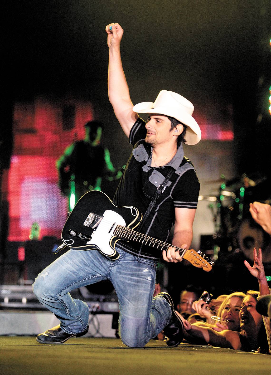 Country star Brad Paisley is returning to the Mid-State Fair. Here’s how much tickets cost