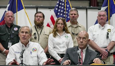 Texas Gov. Abbott meets with Houston Mayor Whitmire on Hurricane Beryl recovery efforts