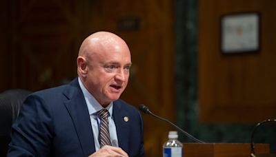 Who is Mark Kelly? What to know about the Arizona Senator on Kamala Harris' VP list