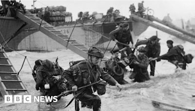 D-Day: Veterans 'thought nothing bad would happen to us'