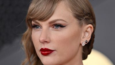 Taylor Swift : la chanteuse et Travis Kelce ont peut-être échappé au pire, un homme menacé arrêté à la dernière seconde