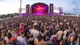 El Canet Rock reúne a 25.000 personas en su décima edición en Canet de Mar (Barcelona)