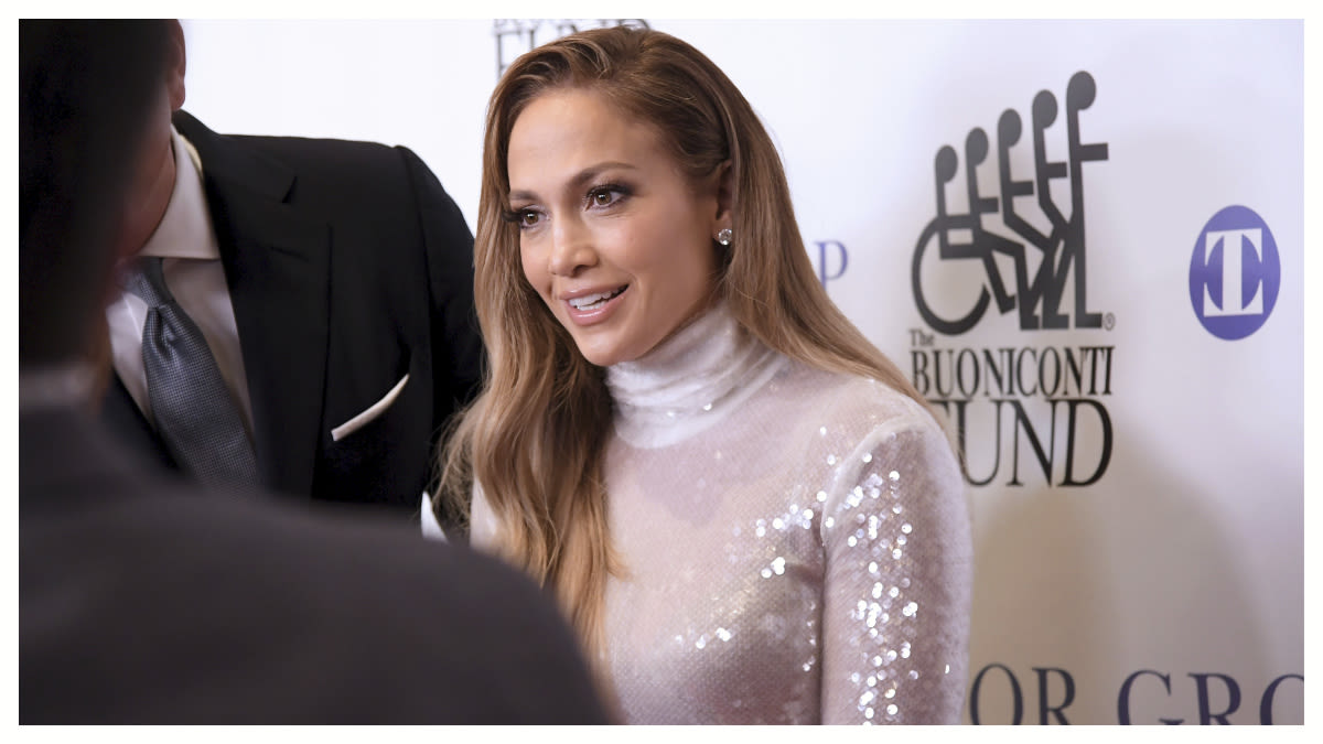 Ben Affleck Ghosted Jennifer Lopez After Trip, 'Blindsiding' Her: Source