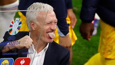 Didier Deschamps, a la defensa de Francia antes de jugar la semifinal con España: “Si se aburre, cambie de canal”