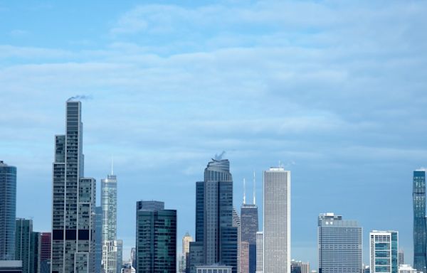 Chicago weather: Dry and sunny, but stormy weather on the way with heavy downpours, hail