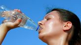 How Much Water Should You Drink Each Day During A Heat Wave