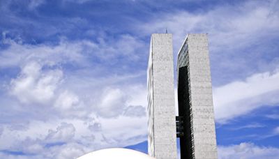 Brasília Hoje: Tragédia no RS concentra 35% dos pedidos de checagem de informações do Senado em maio