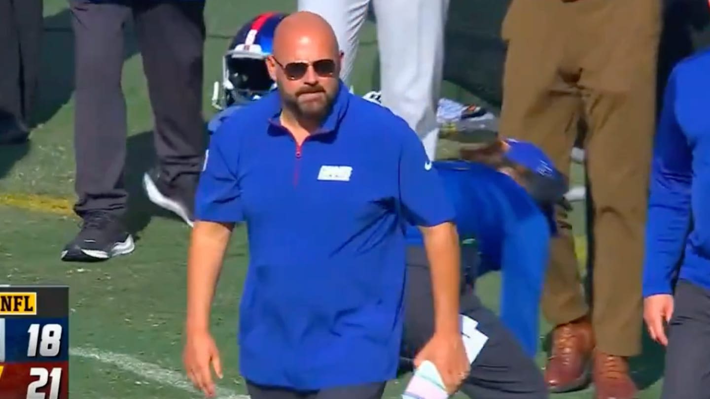 Brian Daboll Smashed His Headset After Giants’ Ugly Loss to Commanders