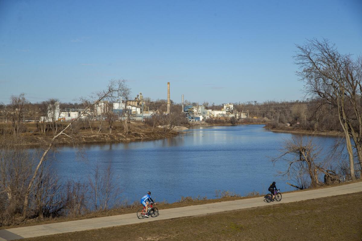 Cedar Rapids will seek funding to bring newly adopted greenway plan to life