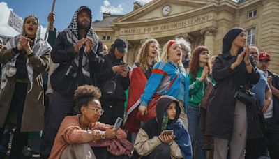 En la protesta de Francia: “Somos jóvenes, nos duele sentirnos impotentes ante Gaza”