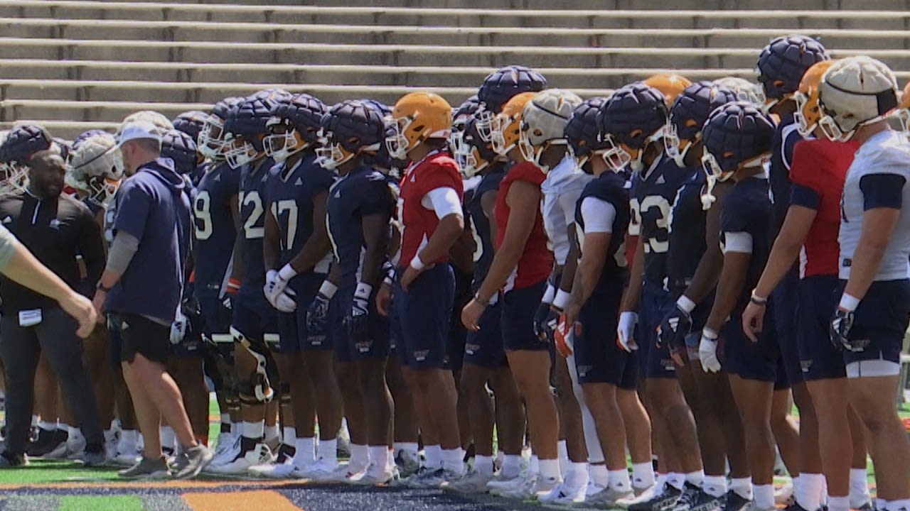 UTEP hosts first scrimmage of the fall, receiver Jaden Smith stands out