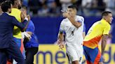 Video: el fuerte cruce entre Suárez y Borja antes del escándalo en la tribuna