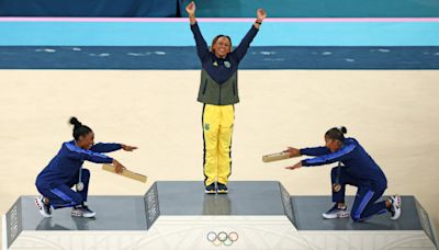 Rebeca Andrade supera a Simone Biles y gana la medalla de oro en el ejercicio de suelo de París 2024