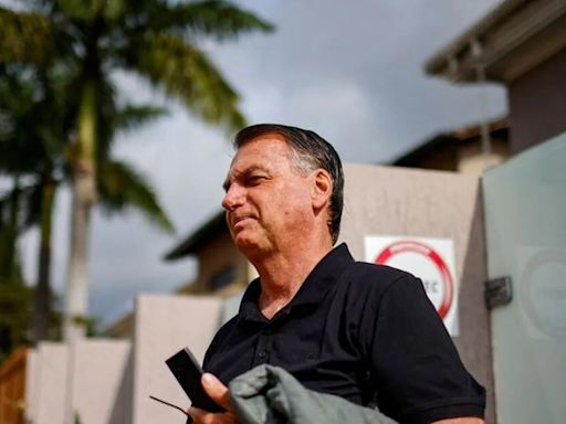 Jair Bolsonaro fue trasladado a San Pablo para seguir su tratamiento contra una erisipela