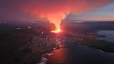 Las impresionantes imágenes de la erupción de un volcán al lado de un pueblo en Islandia