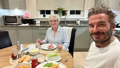 David Beckham Celebrates Mom Sandra's Birthday with Adorable Kitchen Table Photo: 'Love You So Much'