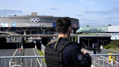 Vigilancia masiva para apertura de París 2024 incluye controles de seguridad para residentes