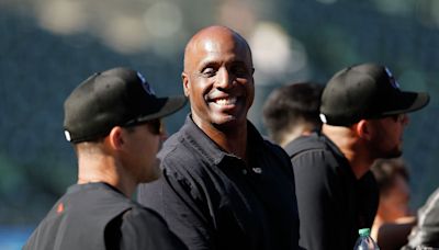 SF Giants legend Barry Bonds to lead celebrity softball team at Rickwood Field