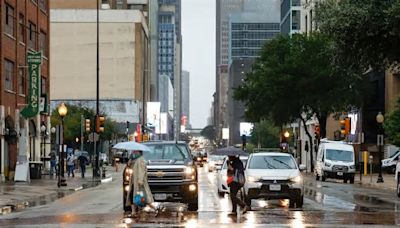 Severe storms in Dallas could produce large hail, strong wind ahead of cold front Thursday