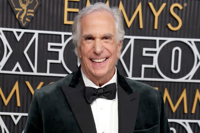 Henry Winkler says he thought he was getting busted for weed when the FBI showed up at his door once