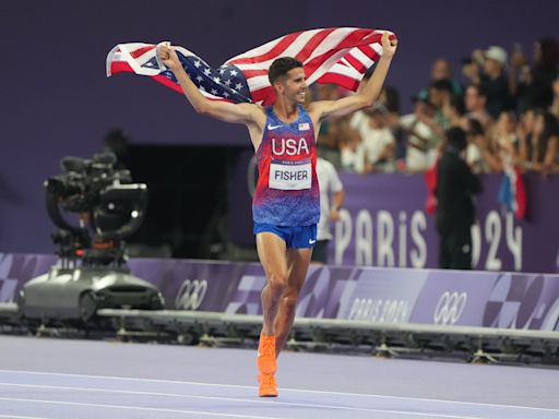 American Grant Fisher surprises in Olympic men's 10,000 meters, taking bronze