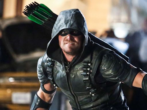 'Arrow' had to be a success to save the CW, EP Marc Guggenheim says