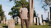 'In 15 minutes, I will have you in a hole.' Meet Ronnie King, he digs graves for a living