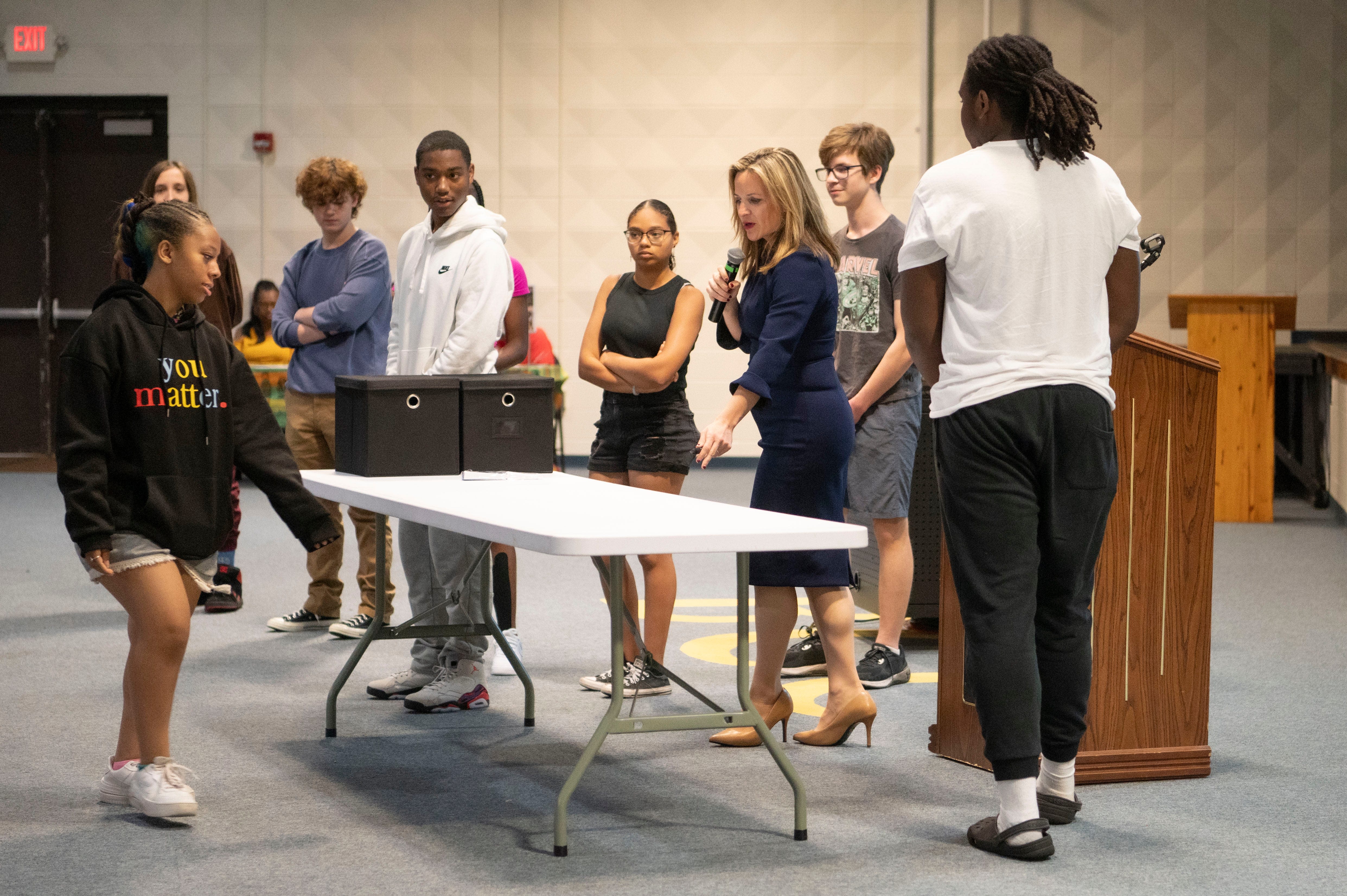 Michigan Secretary of State Jocelyn Benson hosts mock election workshop for students
