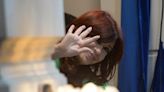 Cristina Kirchner prepara una reunión con los senadores del Frente de Todos para descomprimir internas