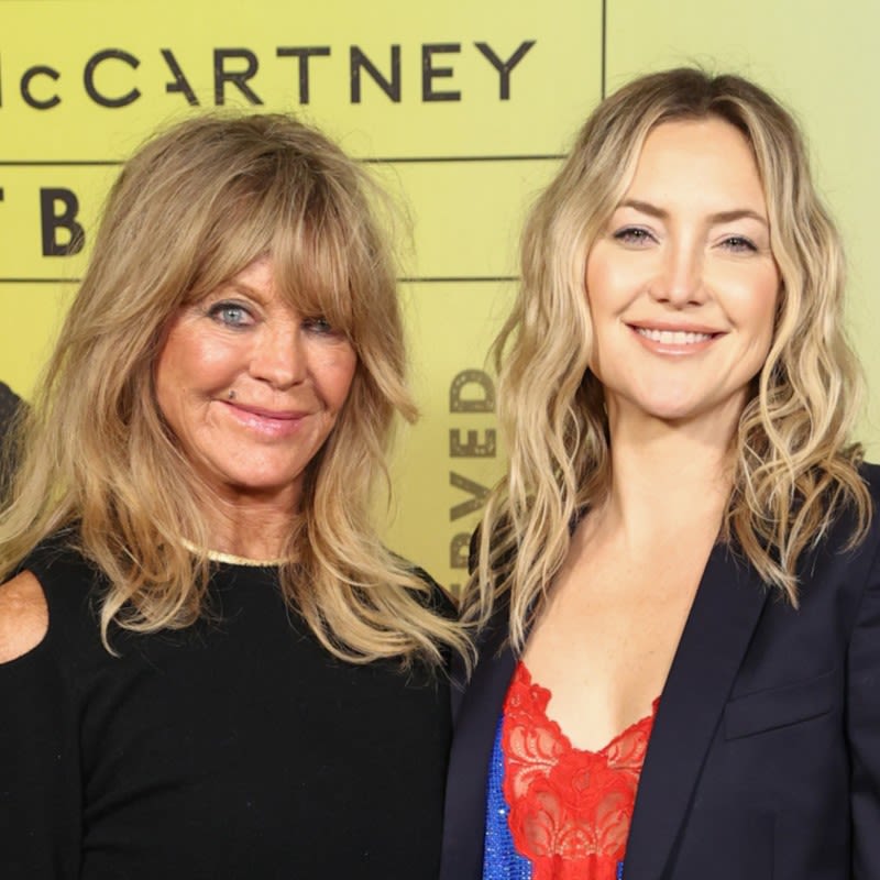 Kate Hudson Shares Rare Photo of Goldie Hawn With Her Grandkids for Mother’s Day