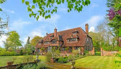 Landmark country house at Calcot golf course for sale for £1,850,000