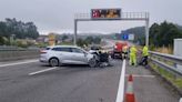 Un muerto y dos heridos graves en un accidente provocado por un coche que circulaba en sentido contrario en Meis (Pontevedra)