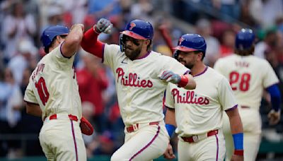 Harper homers, Wheeler strikes out 11 as Phillies complete 4-game sweep of Giants with 6-1 win