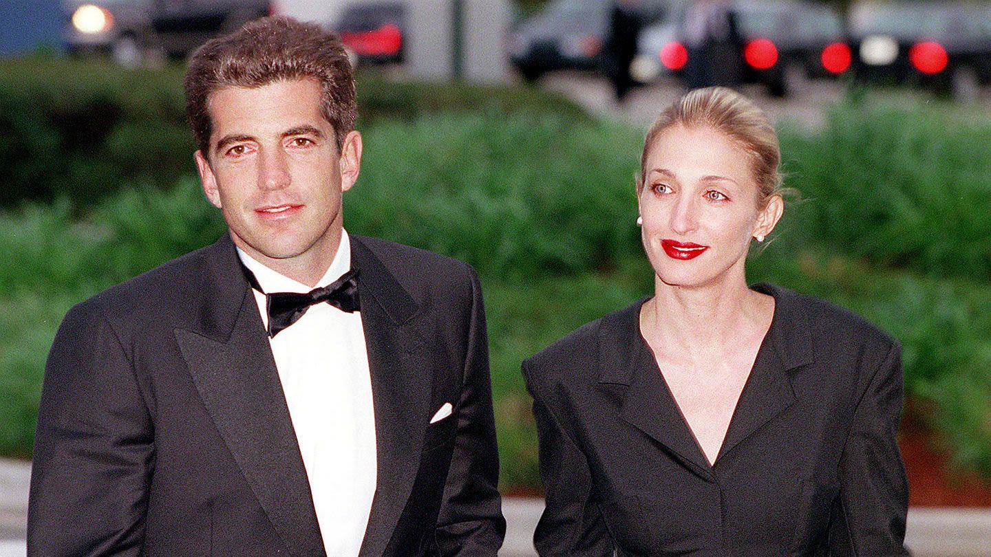 John F. Kennedy Jr.'s Closest Friends Share the True Story of How He Started Dating Carolyn Bessette