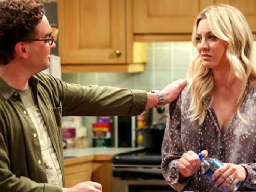 "Je ne peux pas faire cette scène avec toi, c'est dégoûtant !": Kaley Cuoco et Johnny Galecki se sont violemment disputés sur le tournage de The Big Bang Theory pour une raison surprenante