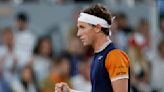 French Open quarterfinals: Casper Ruud rolls past Holger Rune to reach semifinals