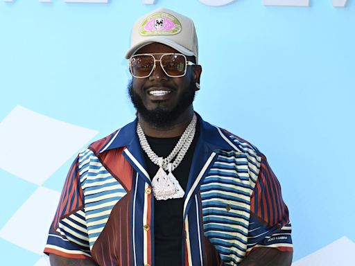 T-Pain Rants About Signing Diapers, Faces And Boobs For Fans: “You’re Not Going To Keep This”