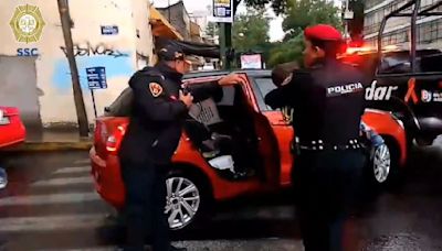 ¡Todo el paquete! Roban auto con bebé abordo; policías recuperan a ambos en Benito Juárez