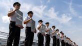 As strike looms, Canada unwilling to wade into Air Canada pilot dispute, source says