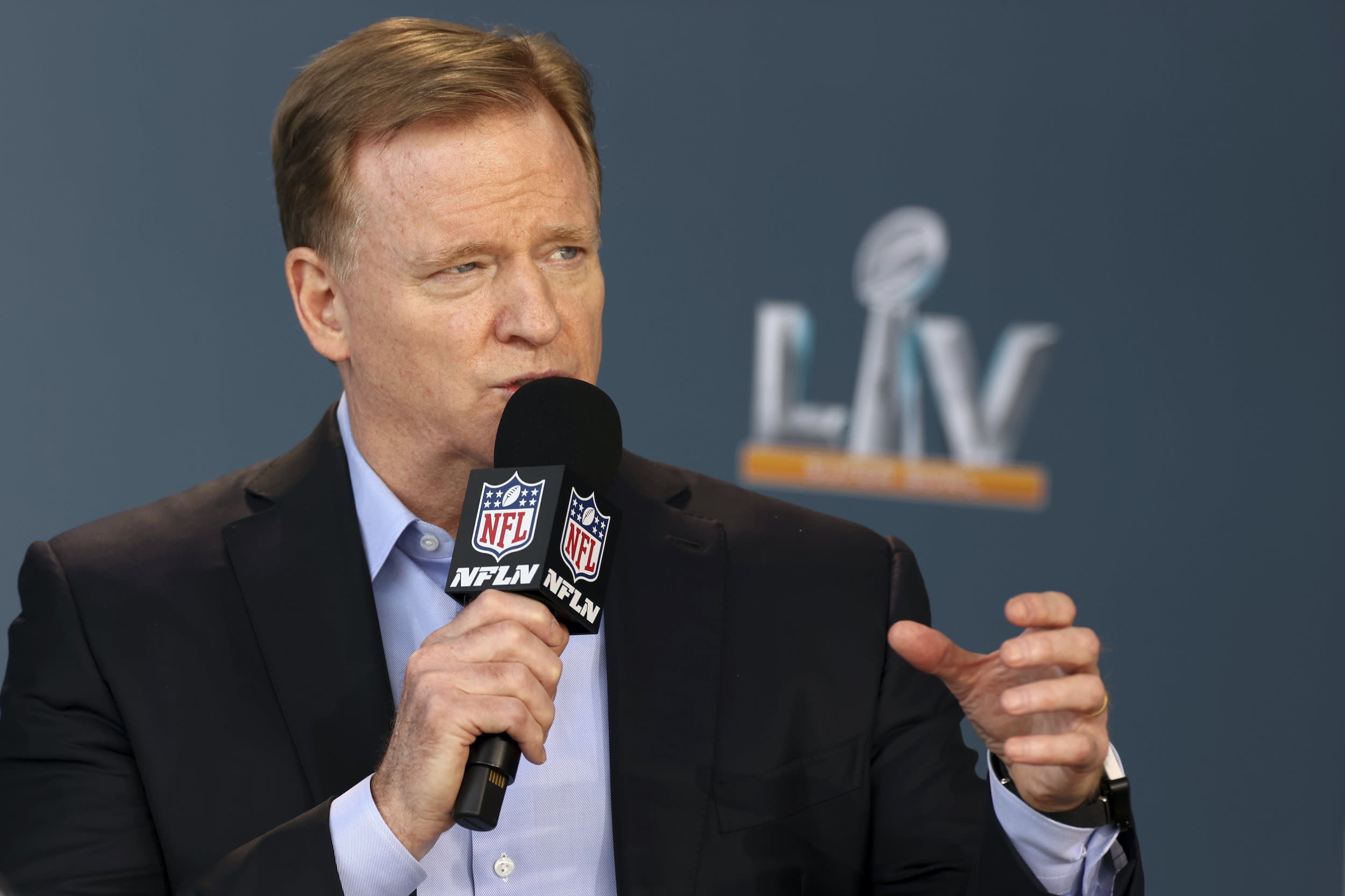 NFL commissioner defends broadcast strategy at antitrust trial