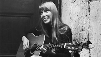 Joni Mitchell’s Classic Catalog Back on Spotify After Neil Young’s Return to Service